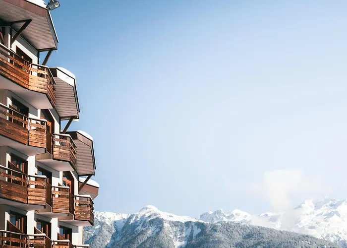 Confortable 2 Pieces, Skis Aux Pieds, 4 Pers. Proche Commerces - Fr-1-182a-40 * Courchevel