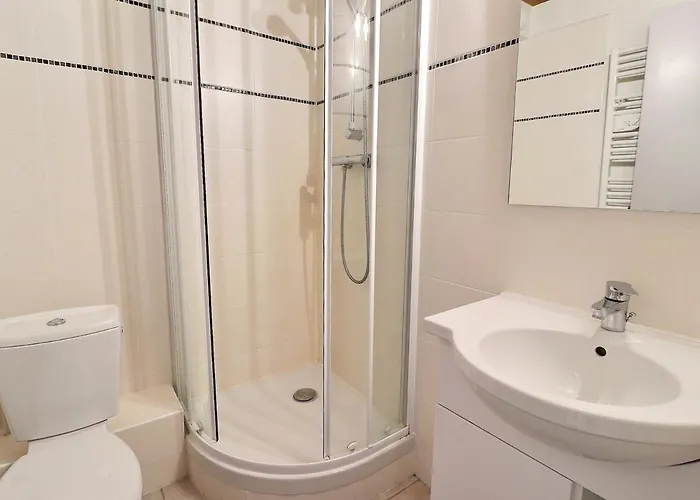 Appartement Confortable 2 Pièces, Skis Aux Pieds, 4 Pers. Proche Commerces - Fr-1-182a-40 Courchevel